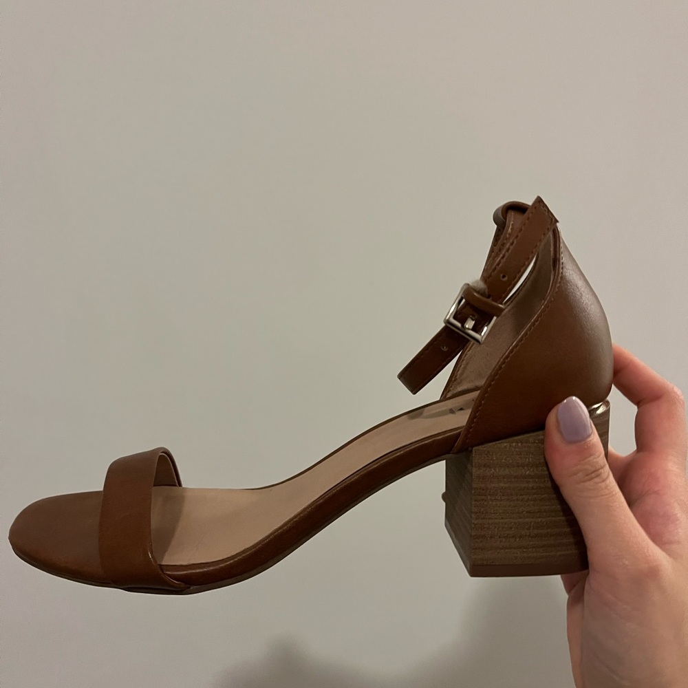 Tan summery heeled sandals